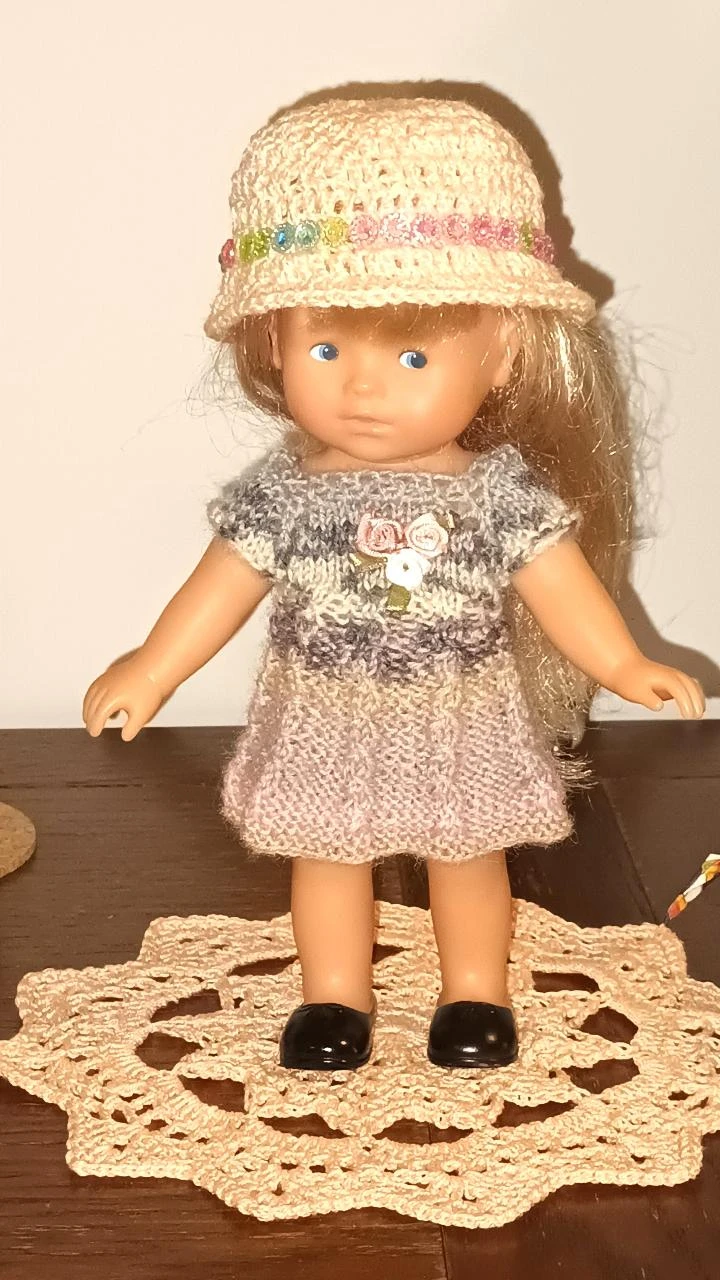Vêtements pour poupée de 19 cms Mini Corolline -